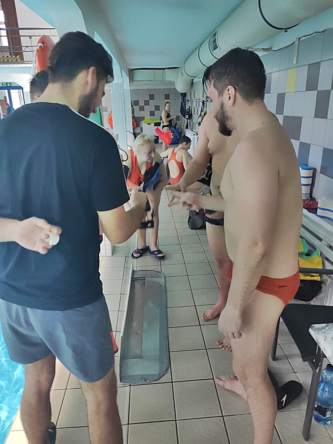 Hokej pod wodą Walenie Siemianowice Śląskie Trening 13 I 2024